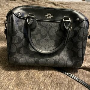 Coach purse with matching small coin wallet